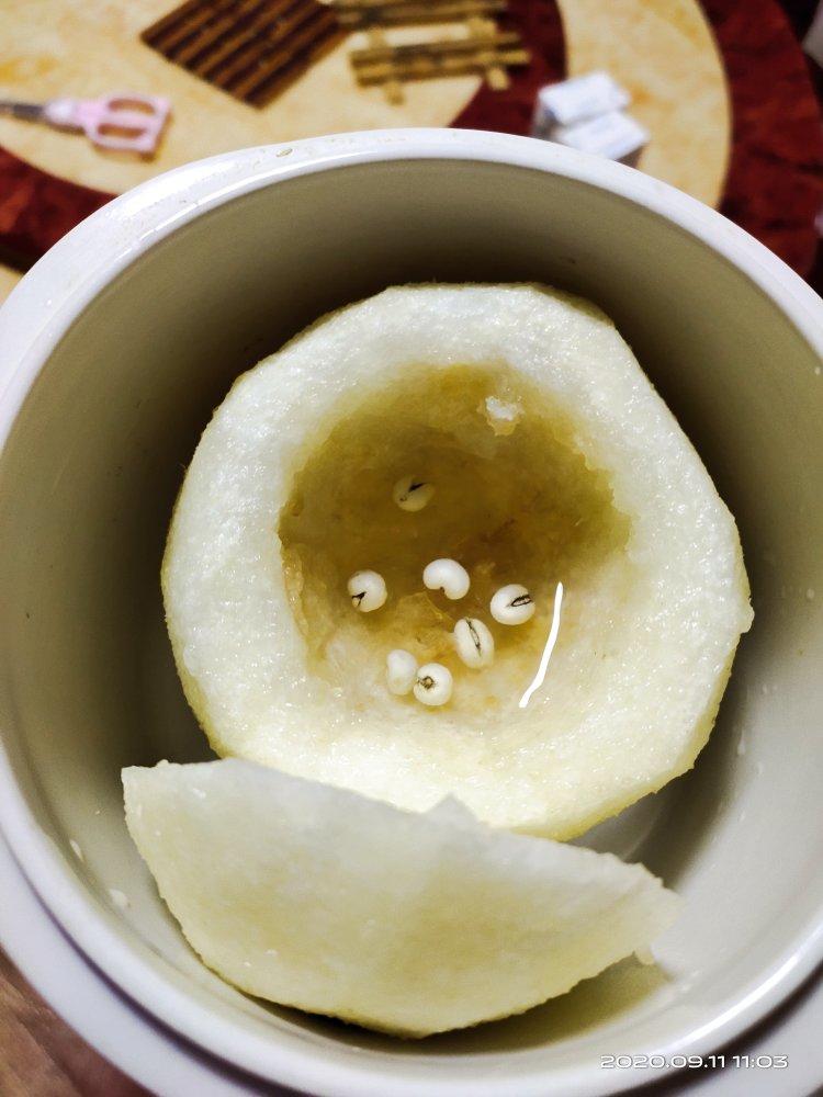 川贝冰糖炖雪梨