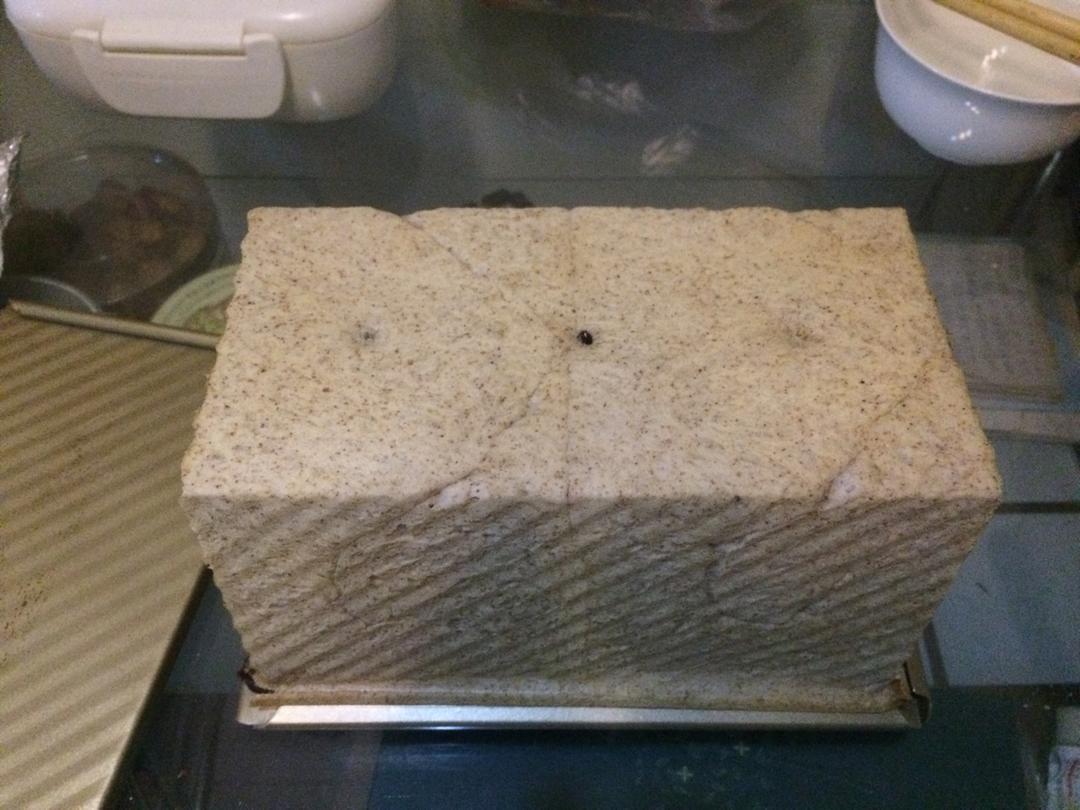 健身食谱-复杂碳水化合物-全麦面包