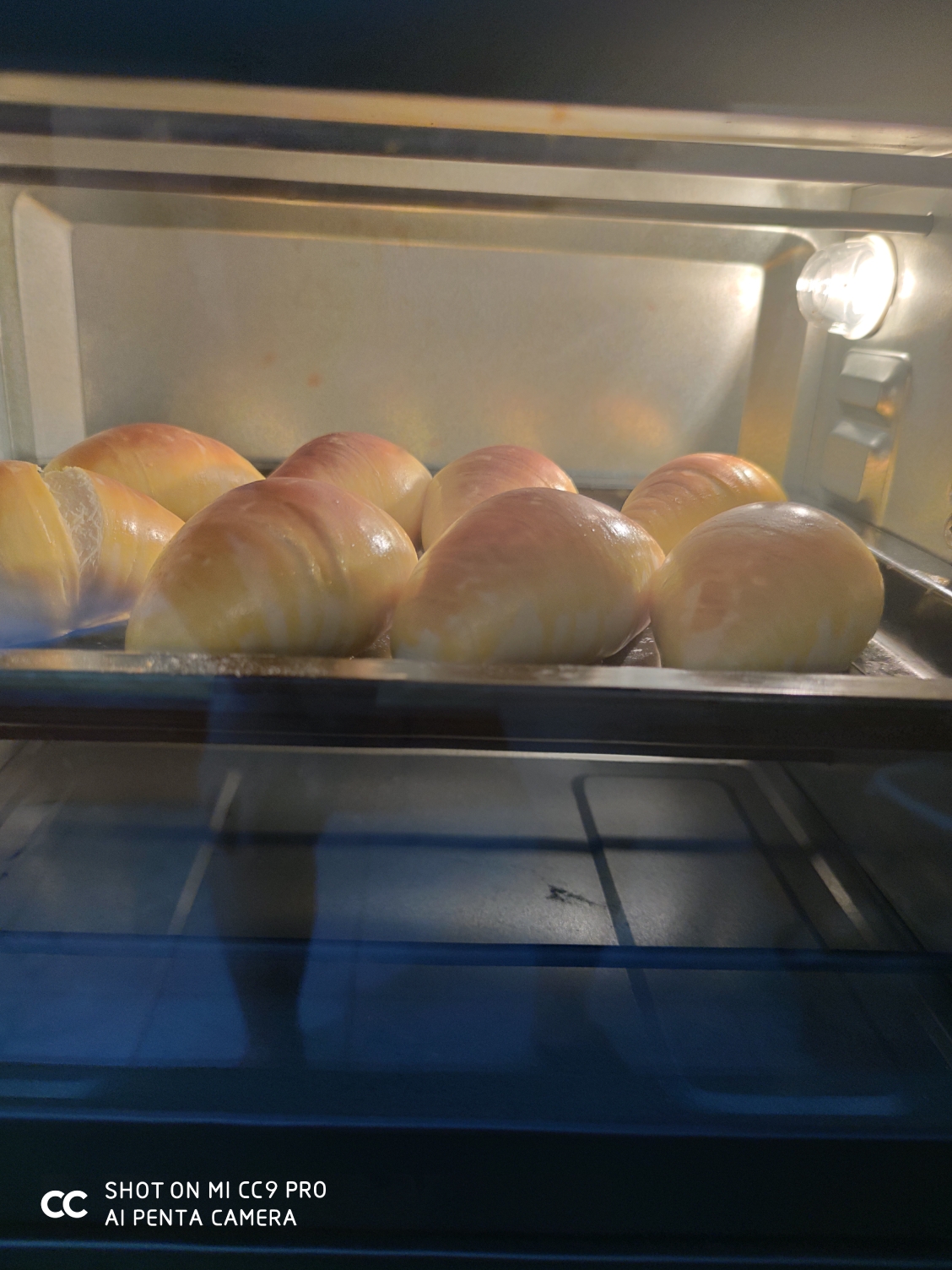 黄金牛角面包的做法 步骤6