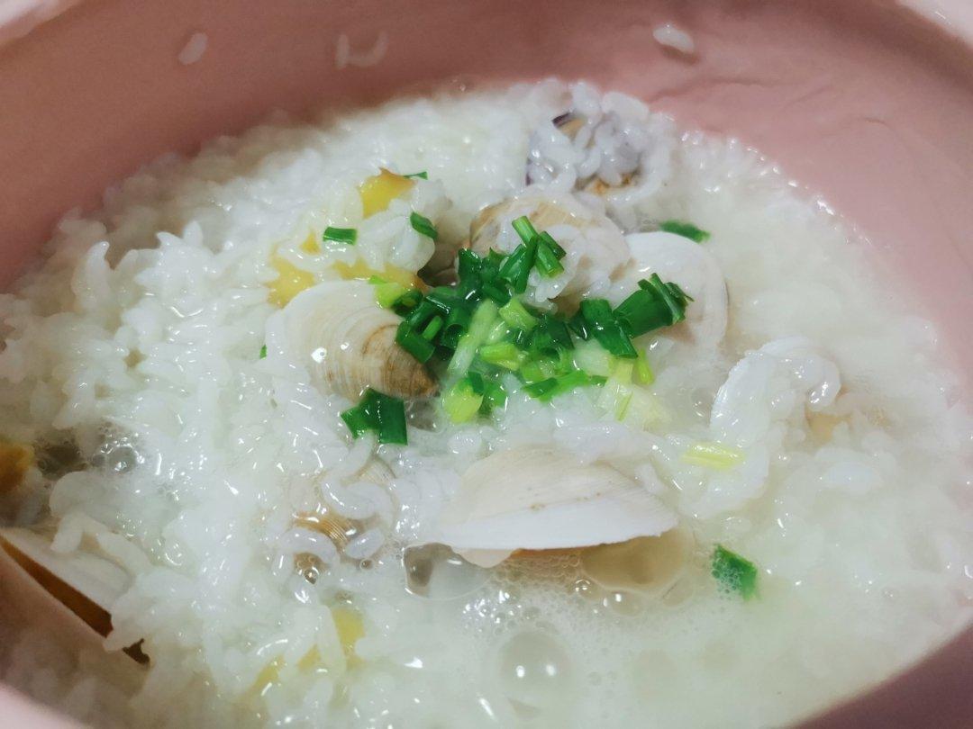 干贝蛤蜊海鲜粥