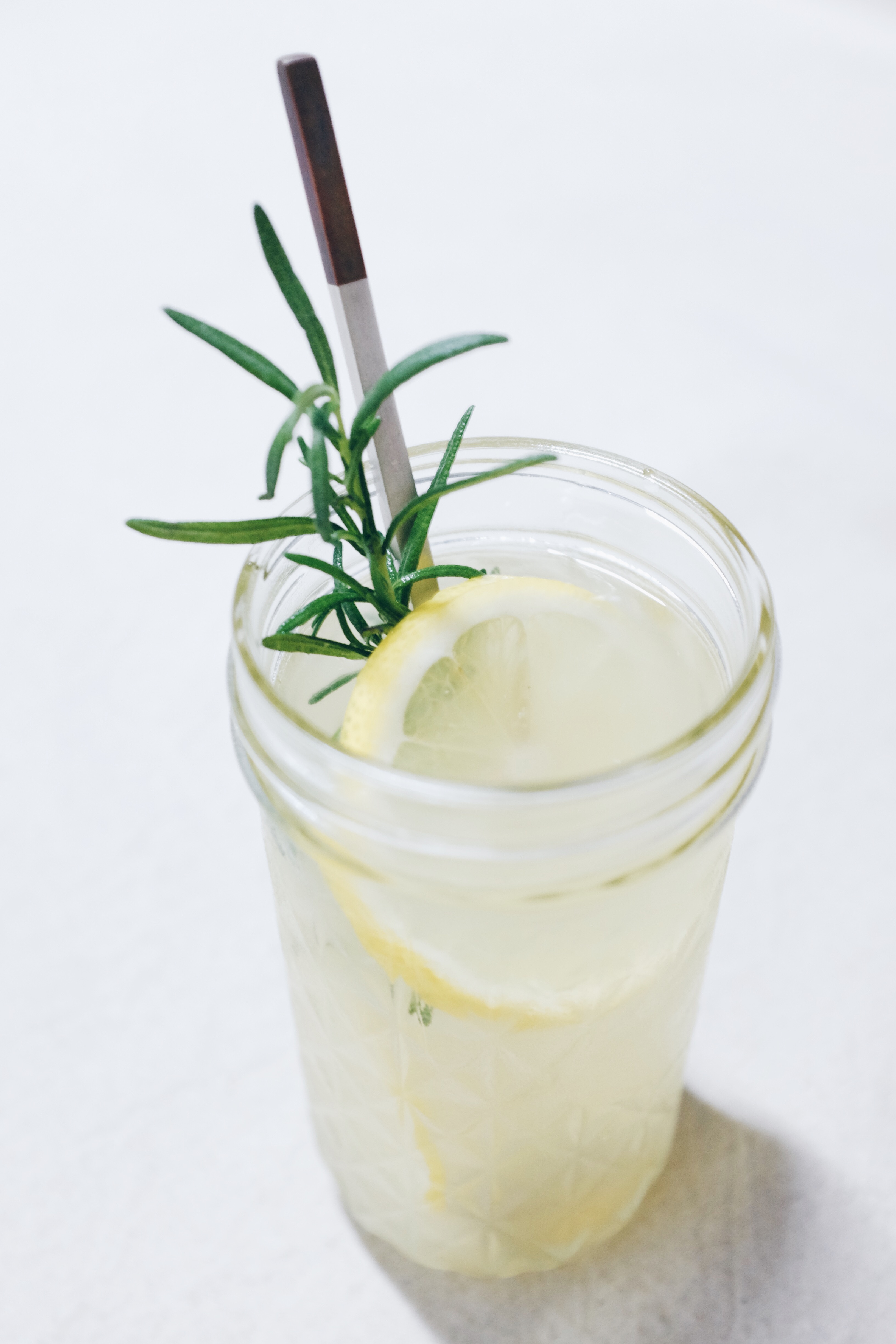 迷迭香黑胡椒柠檬特饮Rosemary Peppercorn Lemonade