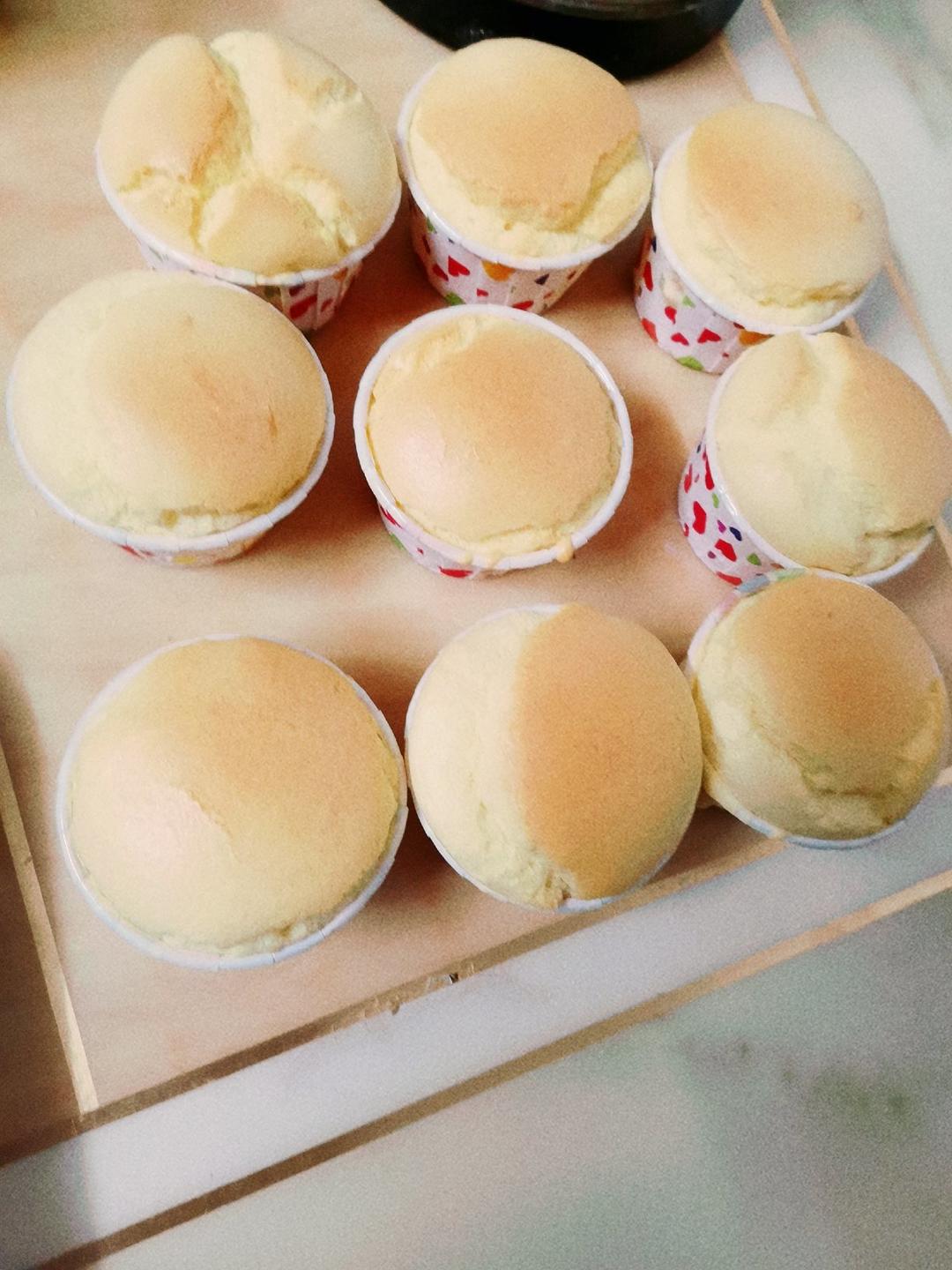 6寸纸杯戚风蛋糕