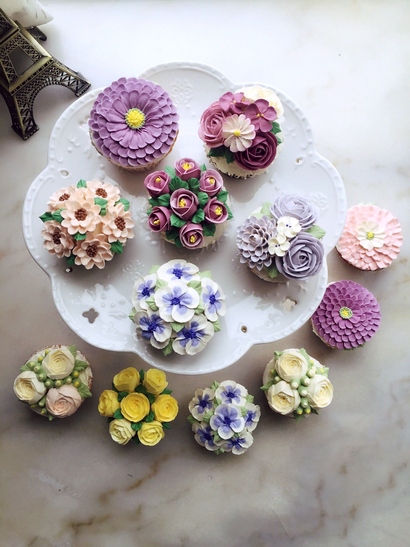 韩式裱花cupcake，纸杯蛋糕装饰