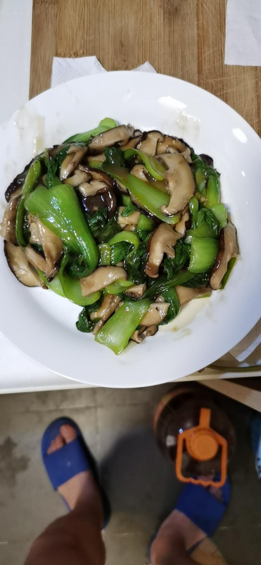 香菇油菜（简单快手）