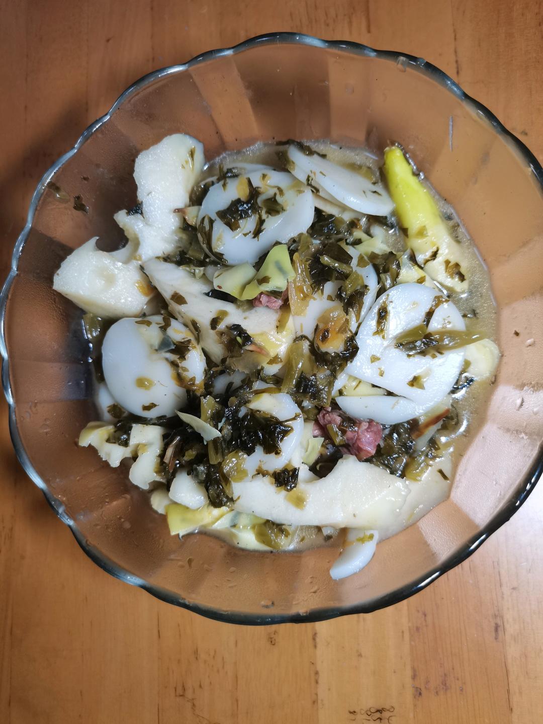 咸菜冬笋汤年糕