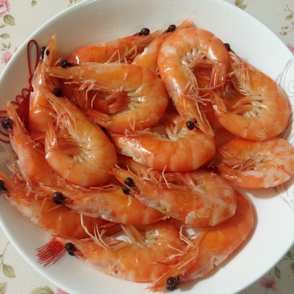 洗白白好睡觉做的白灼虾