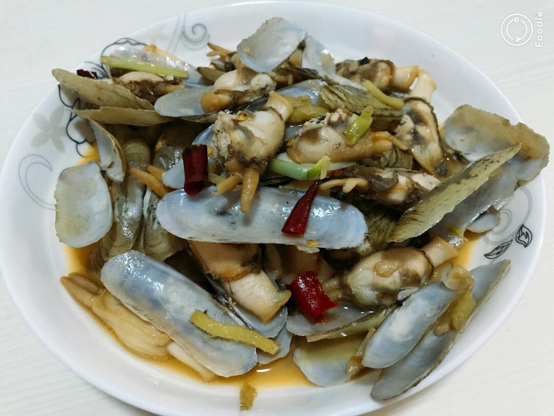爱晒太阳的小肥猫做的黄酒葱姜炝蛏子—一个妙招,蛏子完整不掉壳鲜嫩