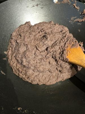 枫糖浆蛋黄豆沙馅月饼的做法 步骤1