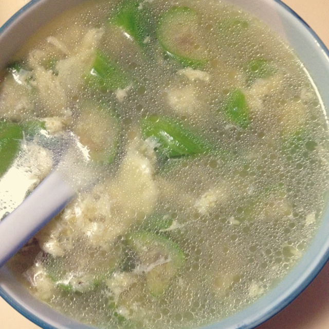 丝瓜蛋汤