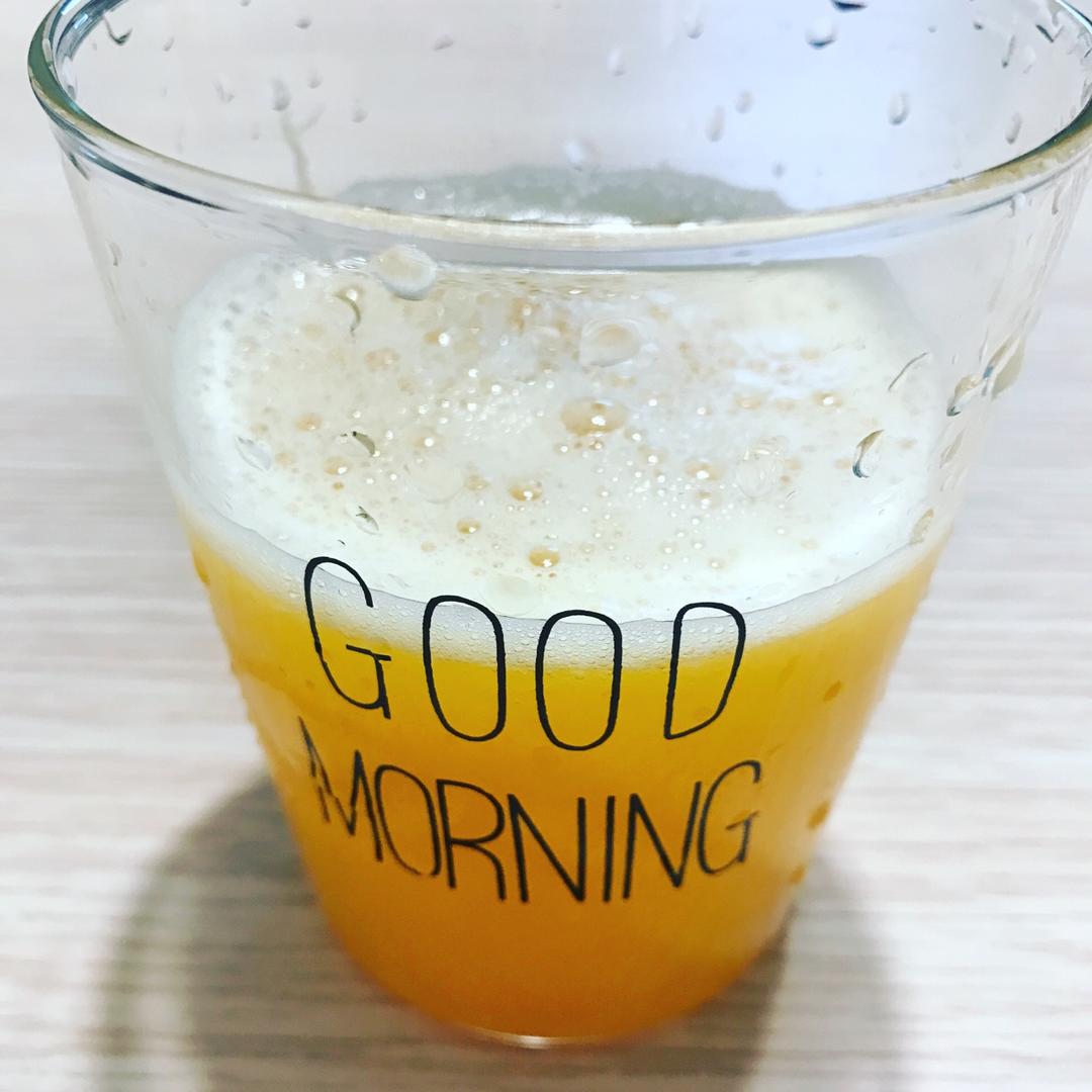 鲜榨橙汁