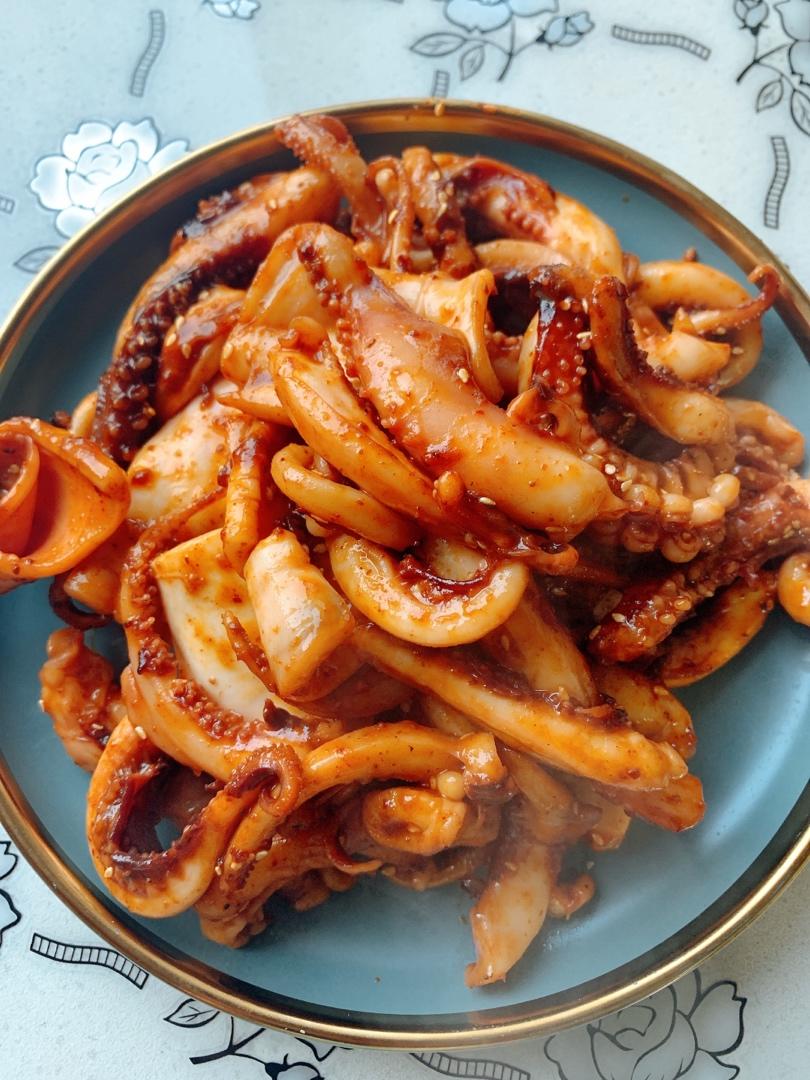 香辣鱿鱼须 赛过铁板的味道