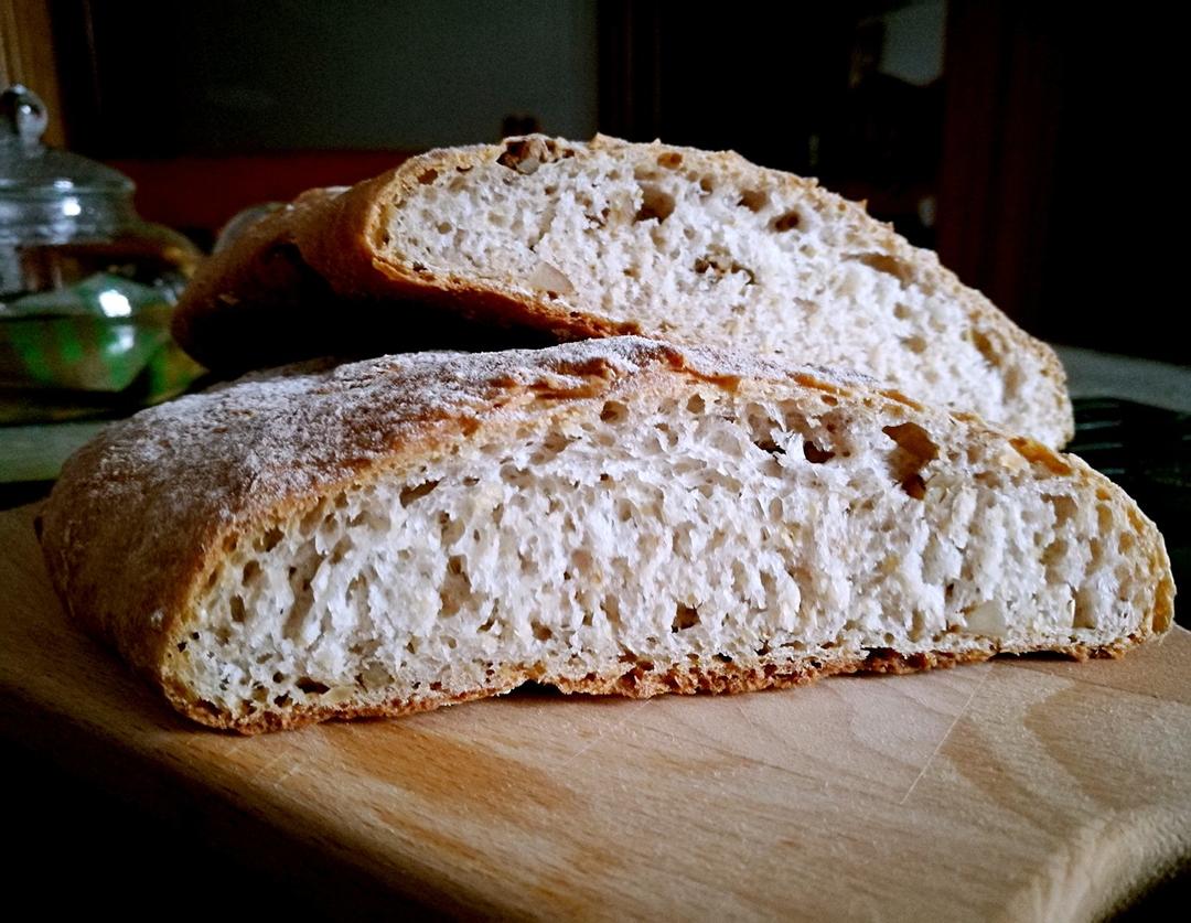 果仁法式乡村面包