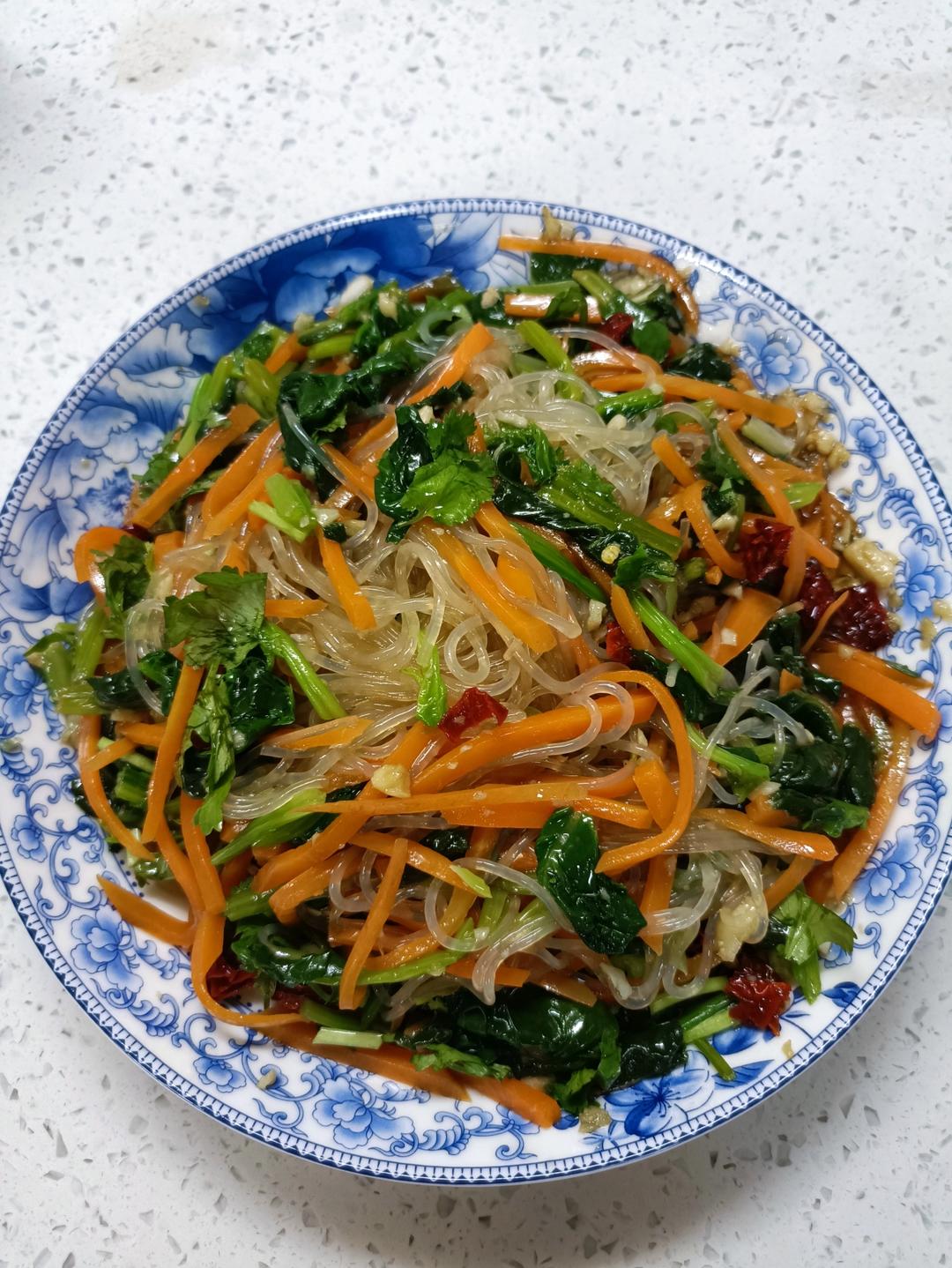 万能凉拌菜料汁（凉拌菠菜粉丝）