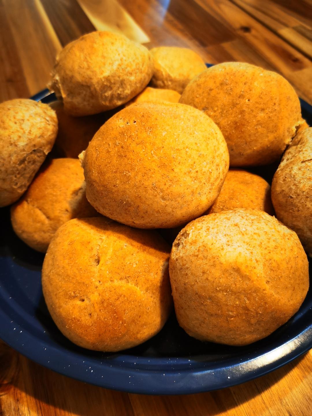 高水量全麦小餐包 小美7分钟揉面