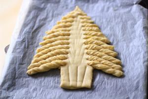 圣诞树面包的做法 步骤12