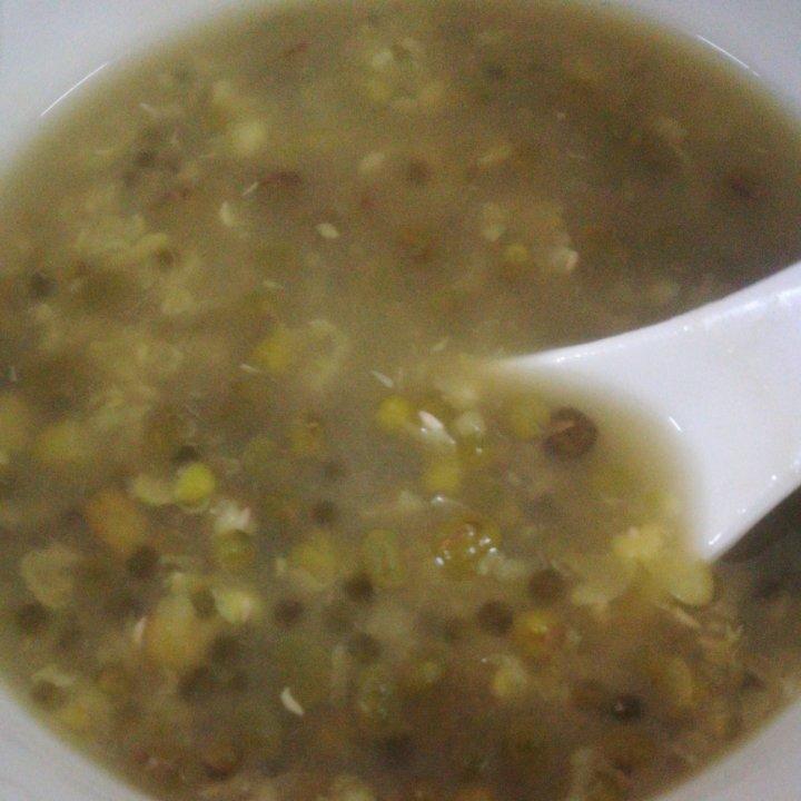 解暑西米绿豆糖水