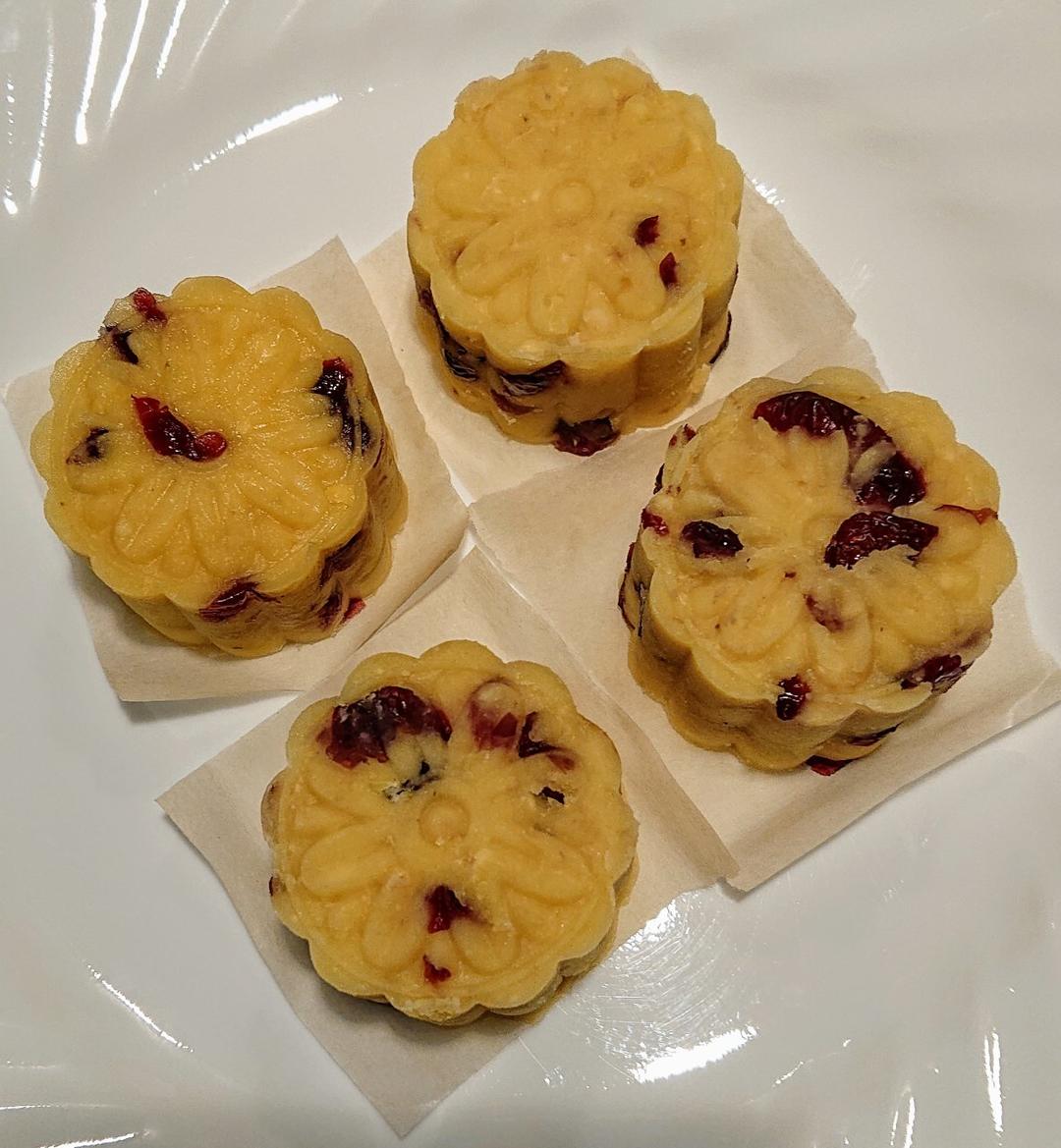 蔓越莓绿豆糕
