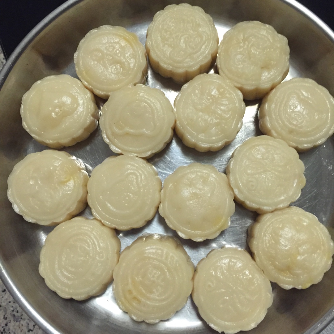 DIY椰香抹茶冰皮月饼（饼皮传说是某班配方）