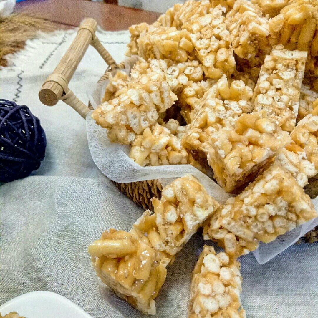 （视频食谱）自制沙琪玛／萨其马