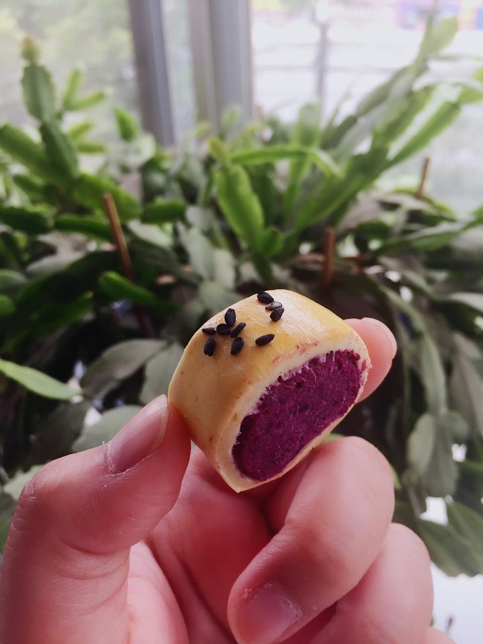 紫薯小小酥！（最最简单的点心！）