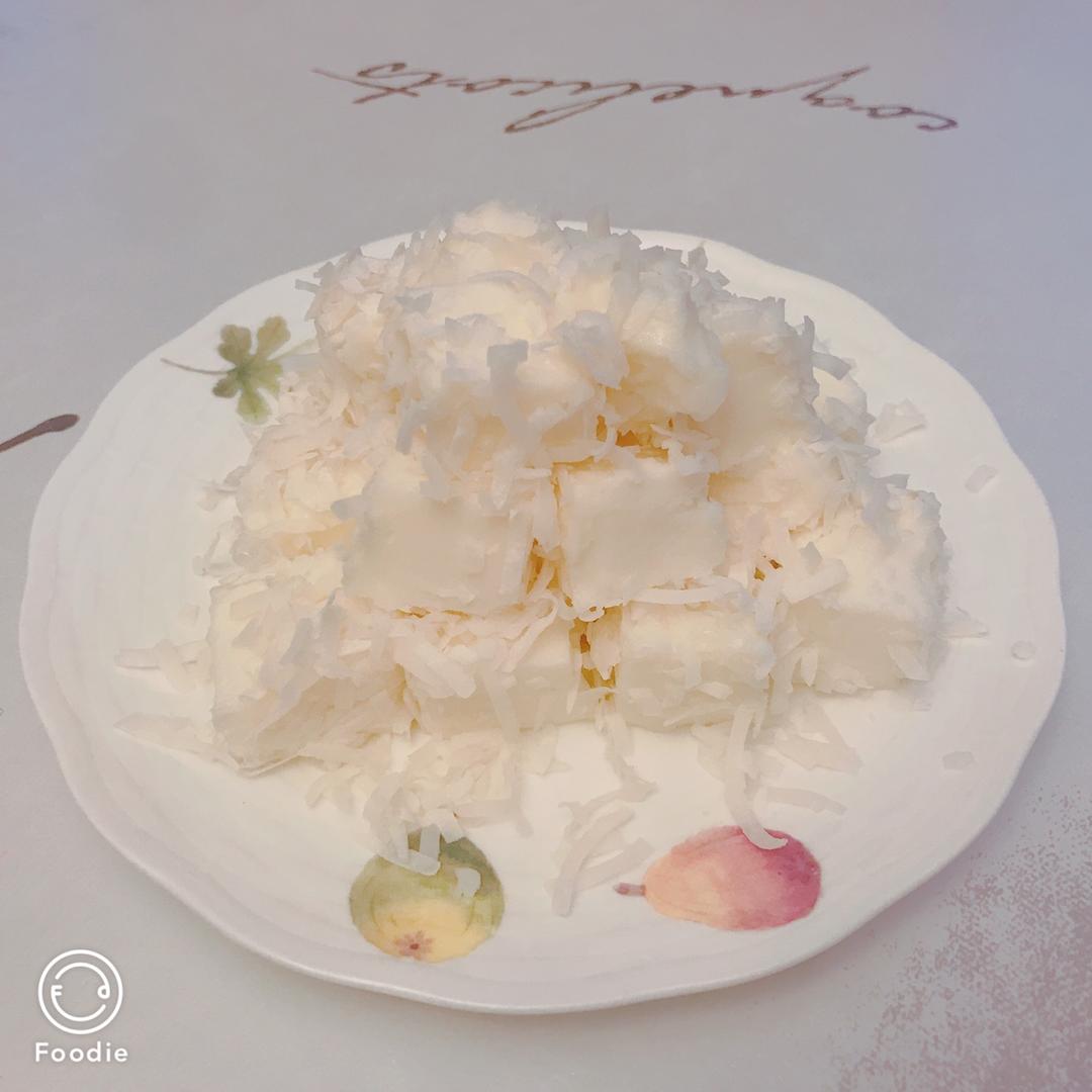 完胜85度C牛奶椰丝小方