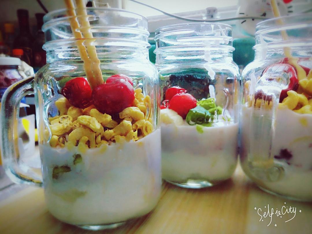 美式酸奶芭菲杯 Yogurt Parfait