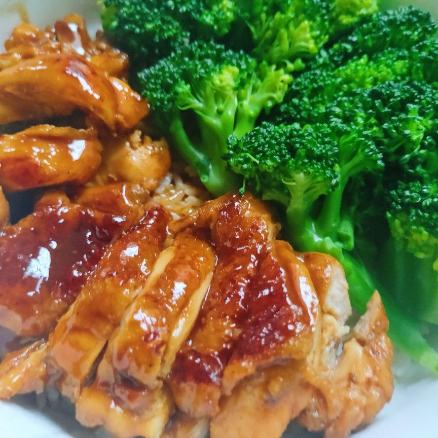 照烧鸡腿饭