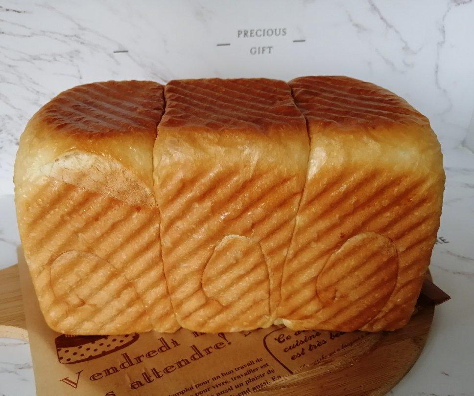 超级绵软拉丝的——牛奶南瓜吐司