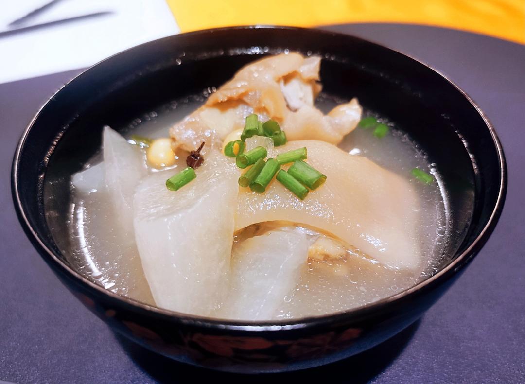 不正宗的老妈蹄花