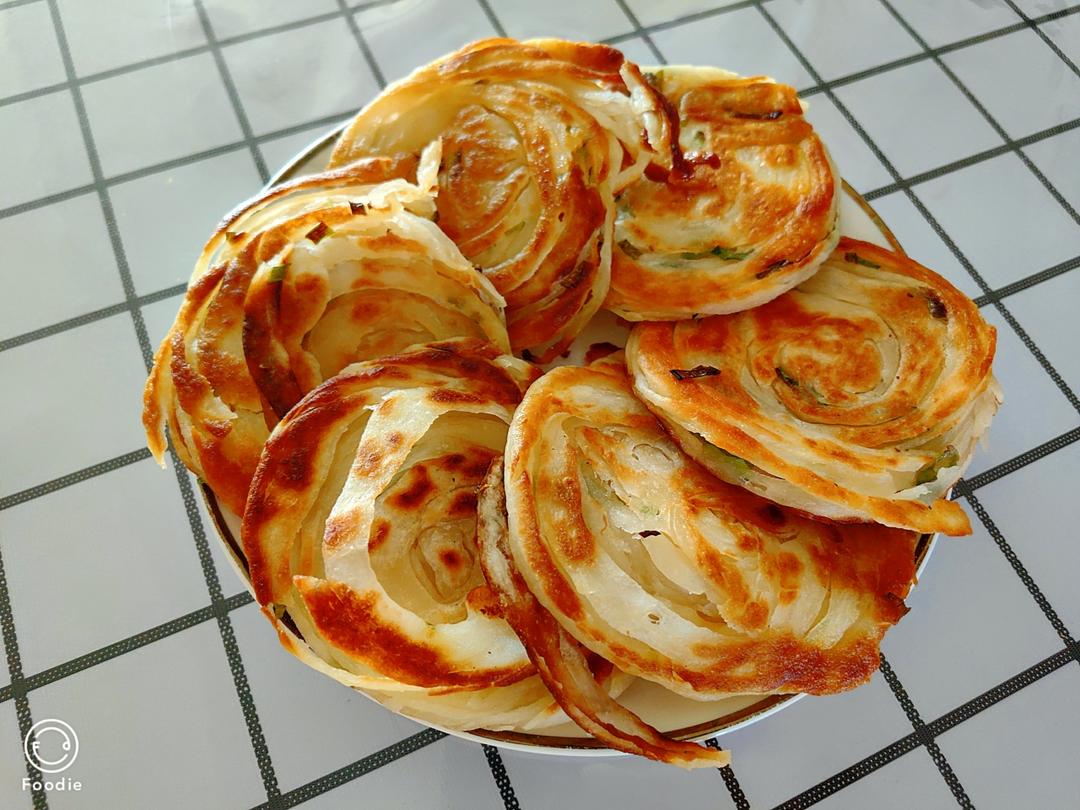 葱香盘丝饼 金丝饼 外酥里软葱香味十足 附细节视频详解