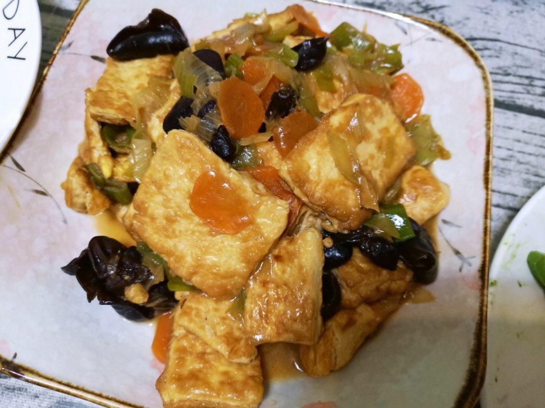 大葱烧豆腐 Spring Onion with Tofu