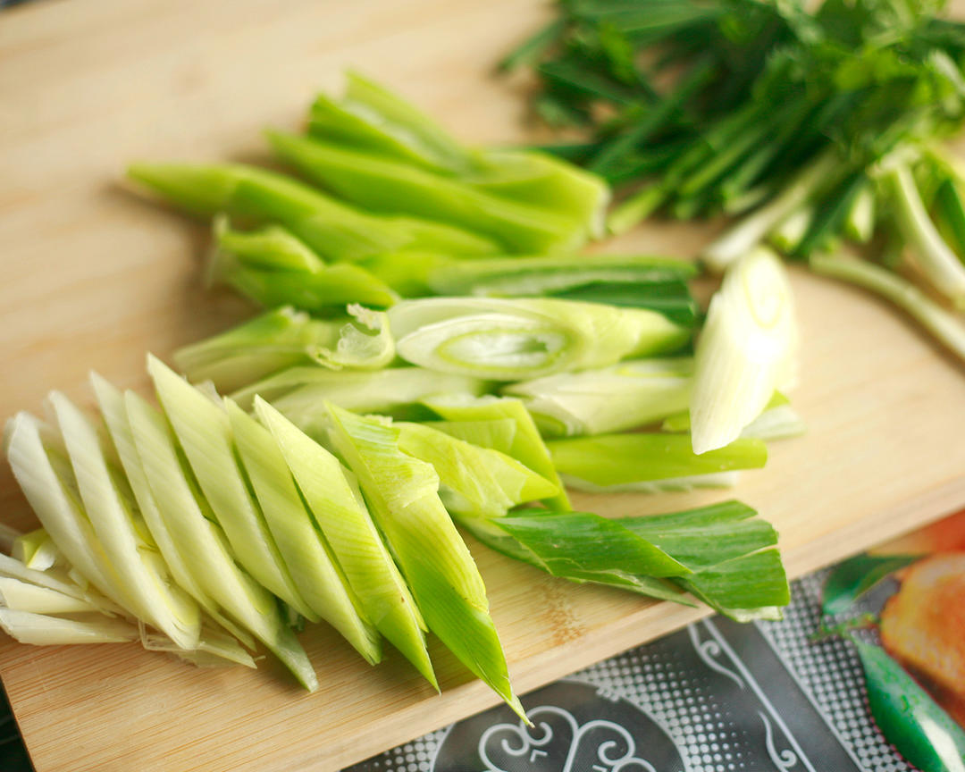 京葱煎焗鲩鱼腩