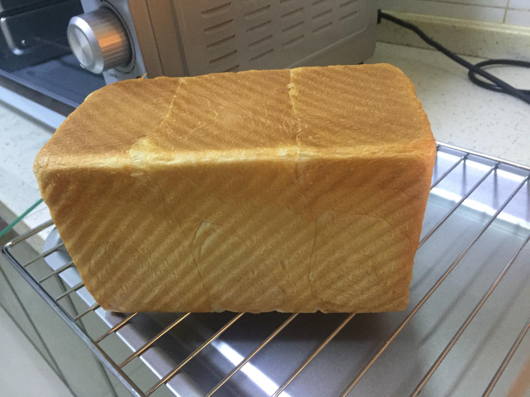 波兰种奶香吐司