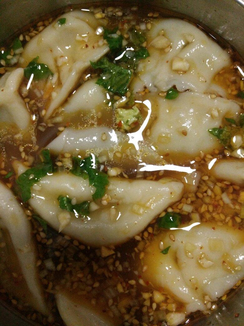 巨好吃酸爽的酸汤水饺