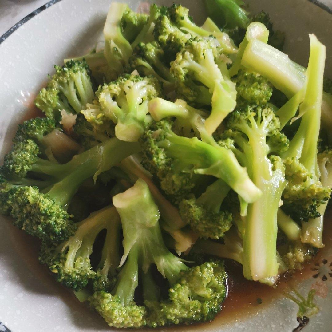蚝油蒜蓉西兰花