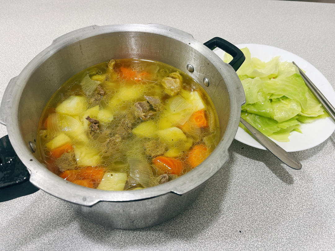 土豆炖牛肉