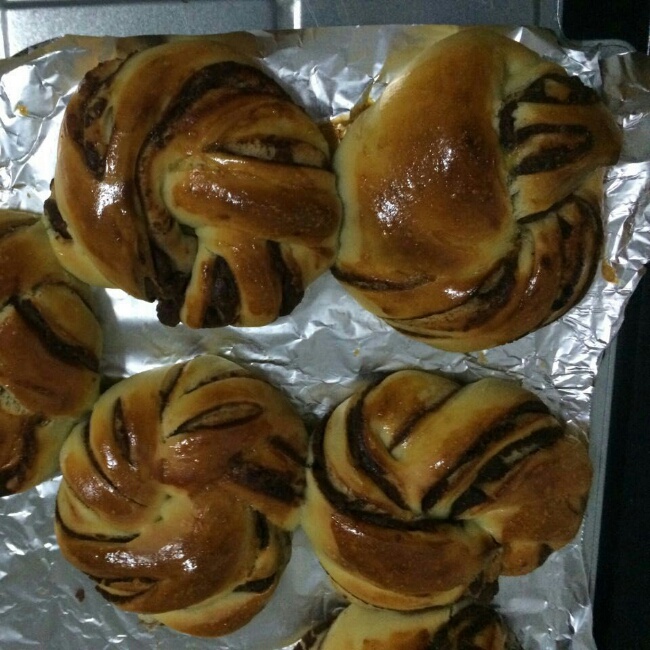 豆沙卷面包