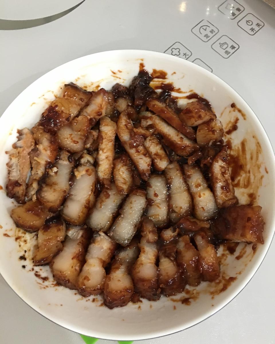 超级简单超级好吃入口即化的电饭煲焗叉烧