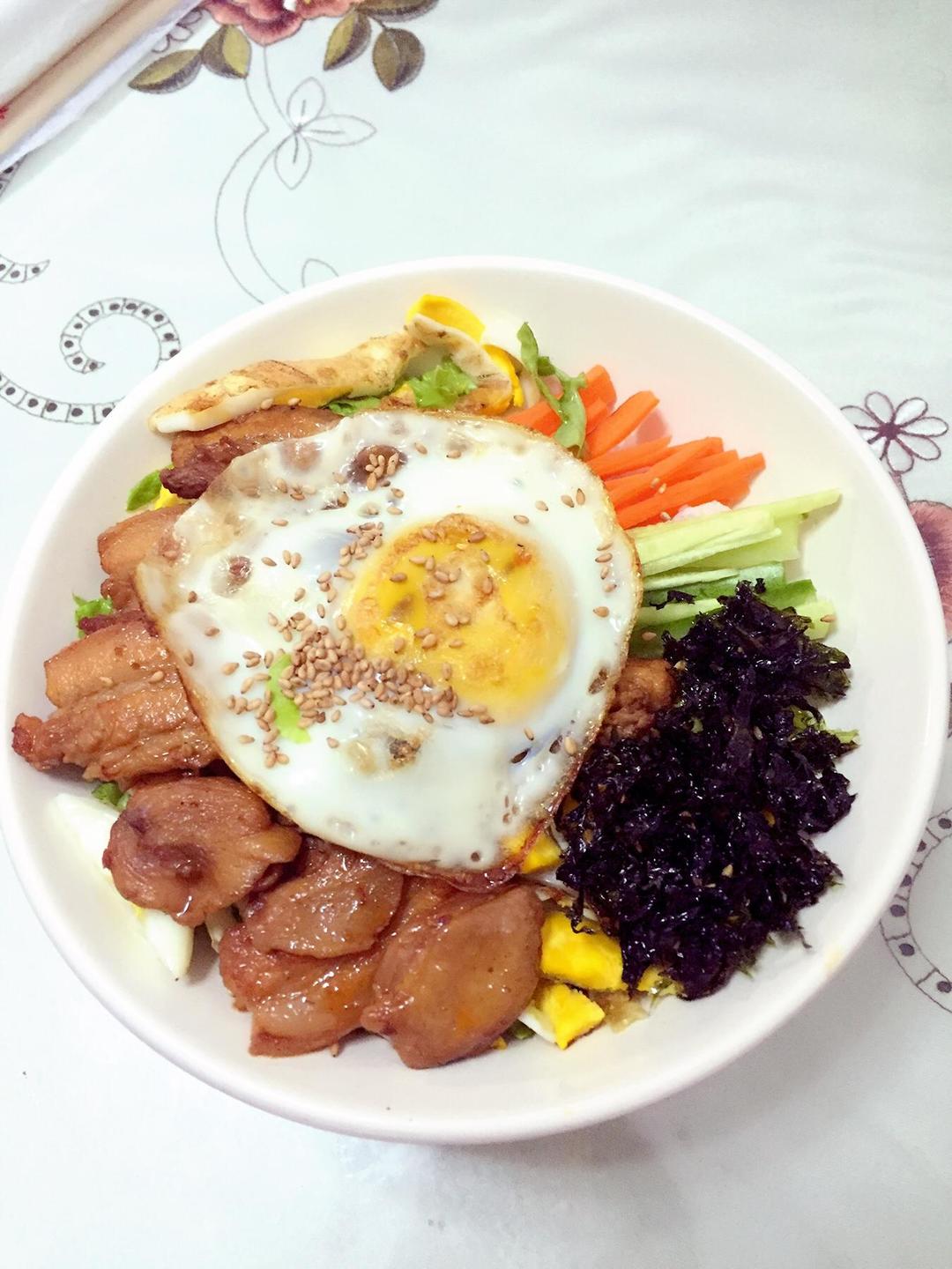 家庭式韩式石锅拌饭