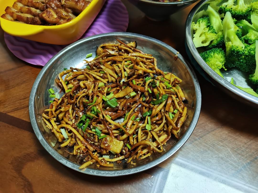 越嚼越香‼️比肉还要好吃👉干煸孜然杏鲍菇