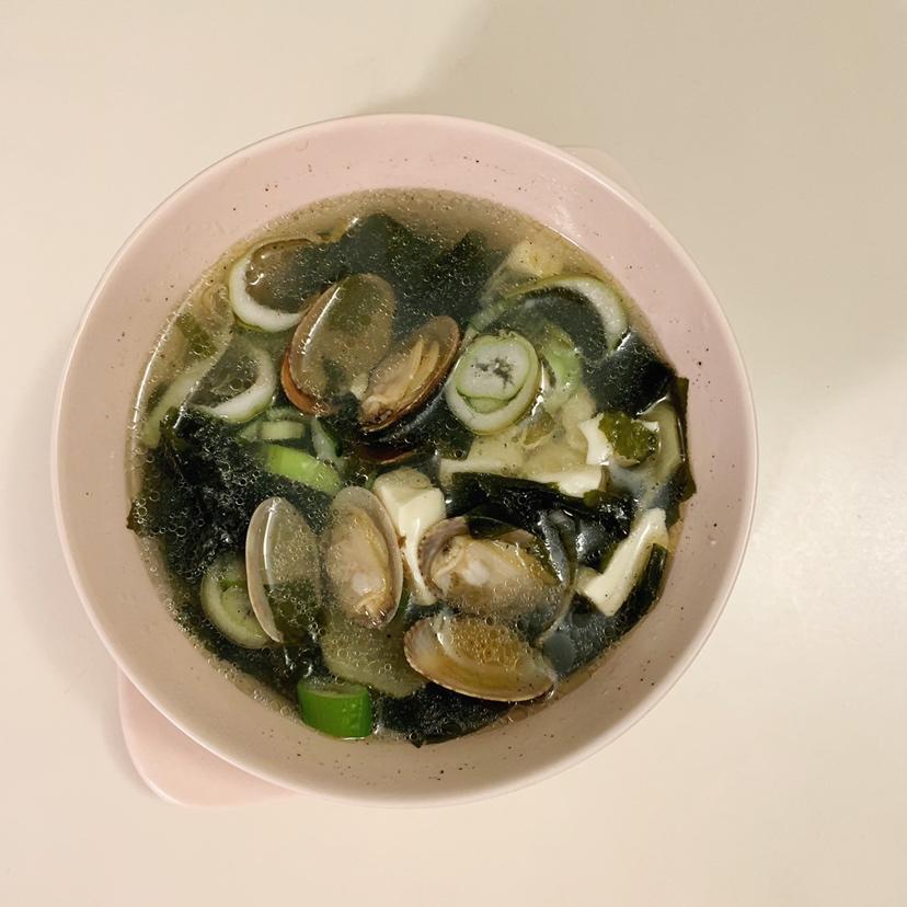 蛤蜊海带豆腐汤