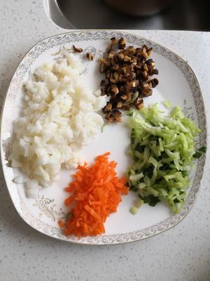 鳕鱼香菇青菜粥的做法 步骤3