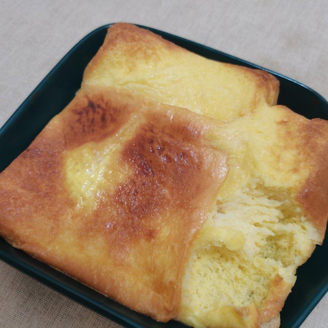 蛋奶烤面包