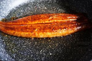 浦烧鳗鱼藜麦饭的做法 步骤7