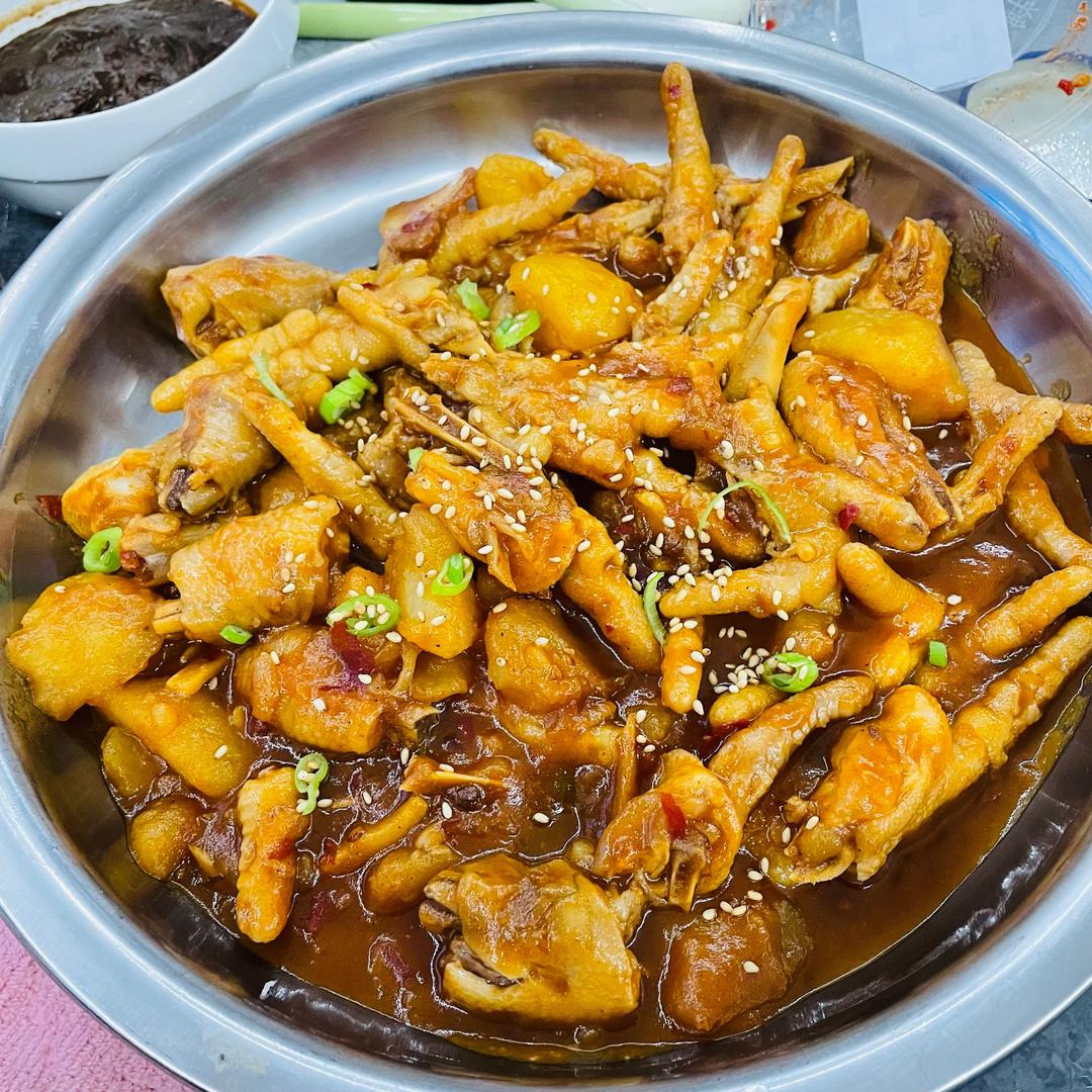 鸡爪煲