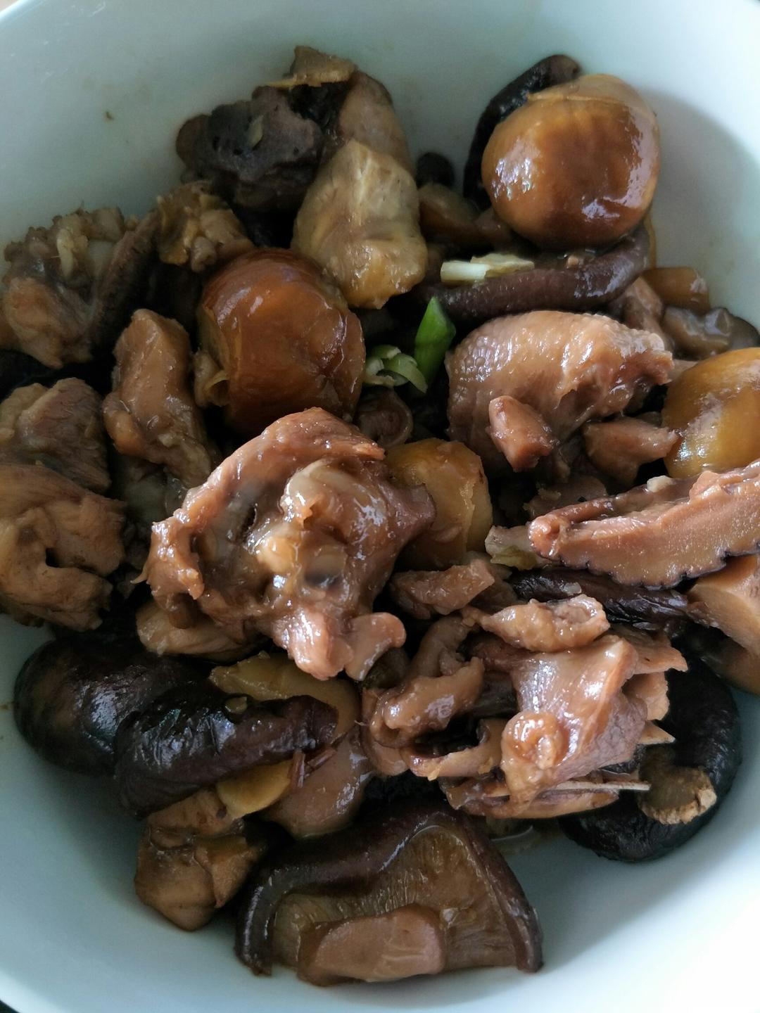 香菇板栗烧鸡