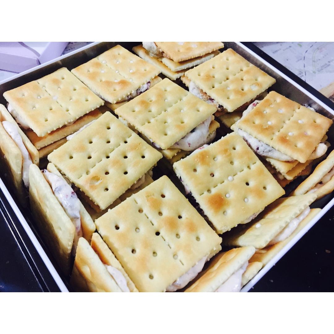 蔓越梅牛轧糖饼干（快手棉花糖苏打饼干版）