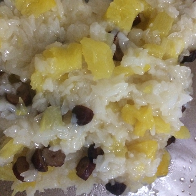 糯米菠萝饭