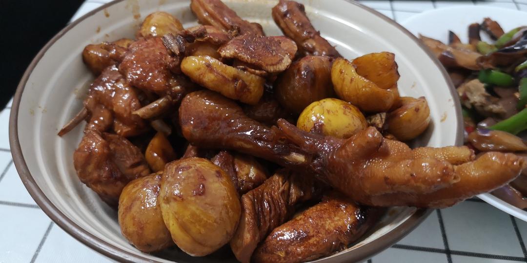 【栗子烧鸡】鸡肉都给你吃，栗子归我~