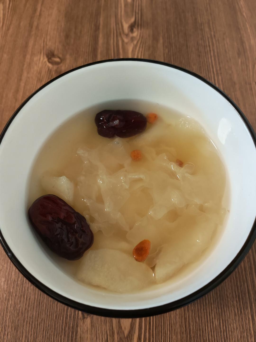 润肺去燥【小吊梨汤】